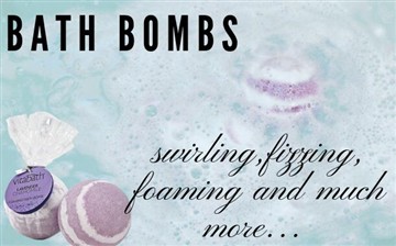 Qhov sib txawv Scents ntawm Bath Bombs thiab lawv cov txiaj ntsig zoo