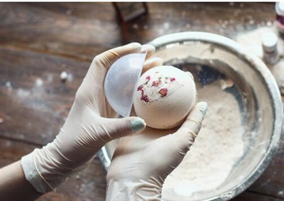 Yooj Yim Bath Bomb Recipe Thiab Ua Txheej Txheem