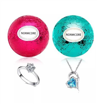 Da dej da dej nrog cov hniav nyiaj hniav nyiaj hniav kub sab hauv