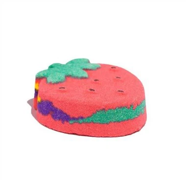 Strawberry zoo li tus da dej